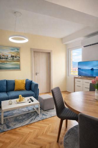 Balkon apartmana Viewpoint Apartment u Skoplju sa prelepim pogledom na planinu Vodno